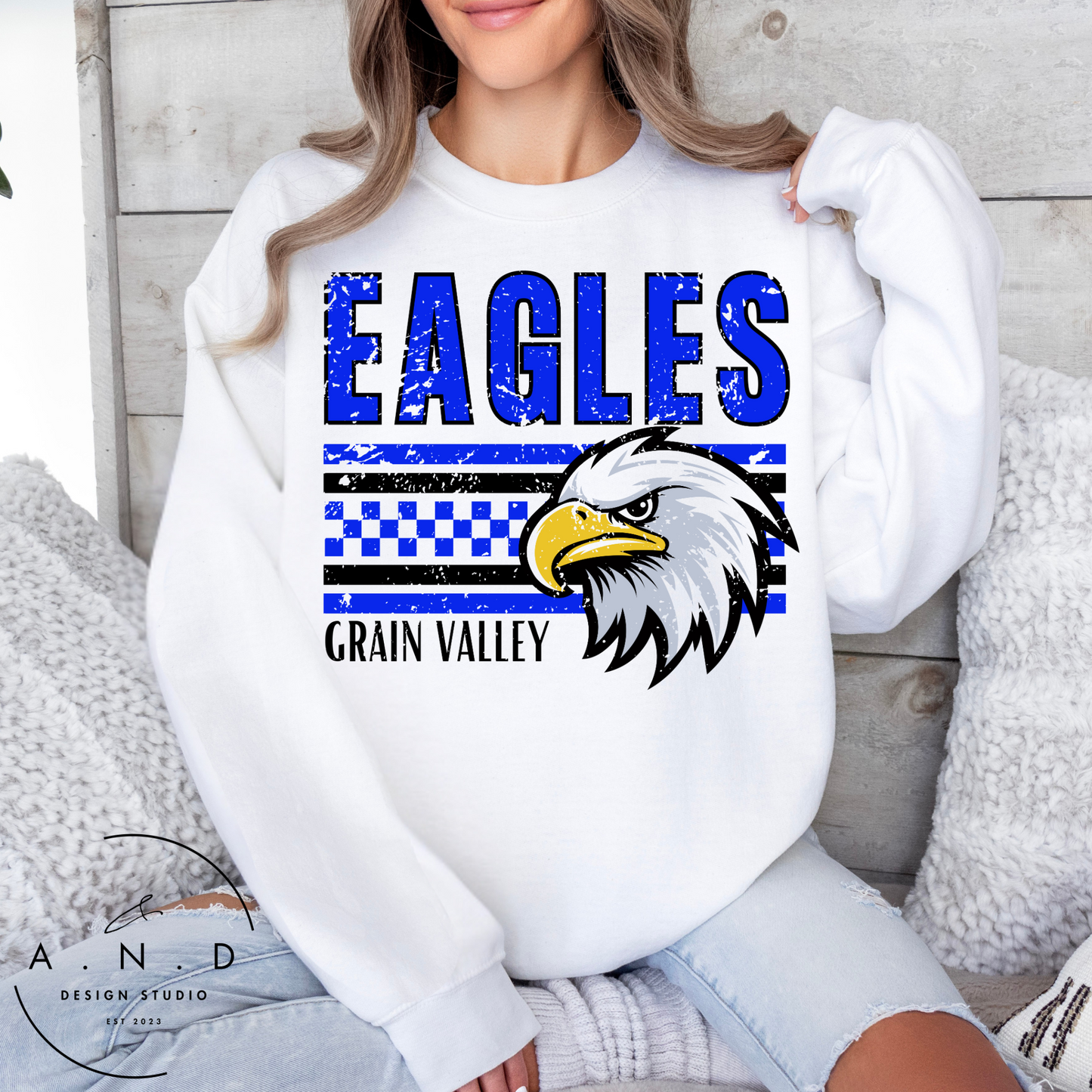 Eagles Checkered Distressed