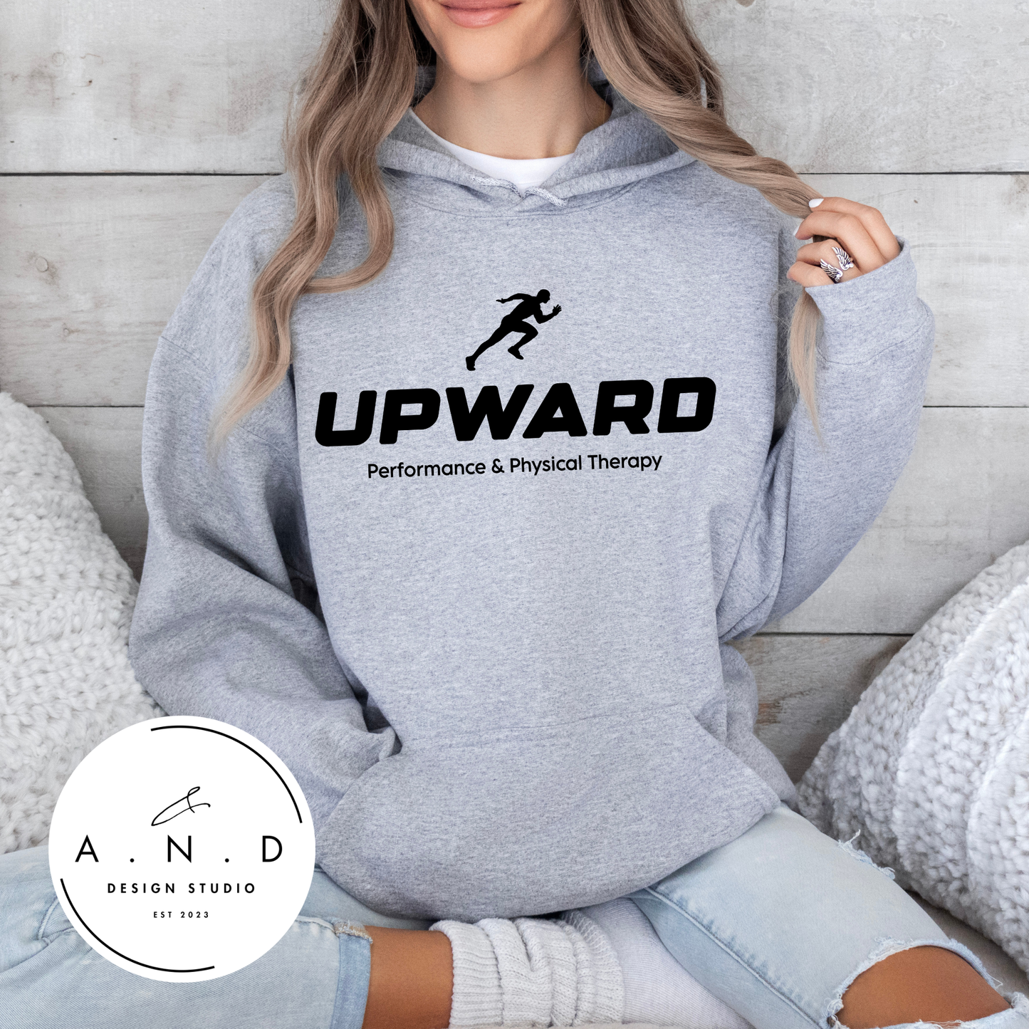 UPWARD- logo black