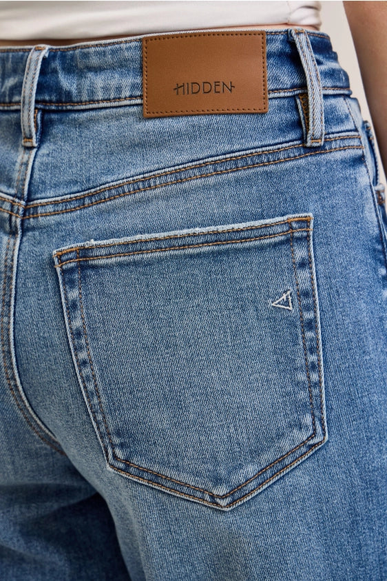 Hidden- Dad Jean (Medium Vintage)